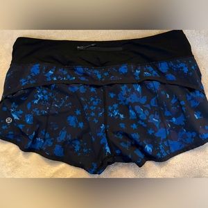 lululemon shorts size 8